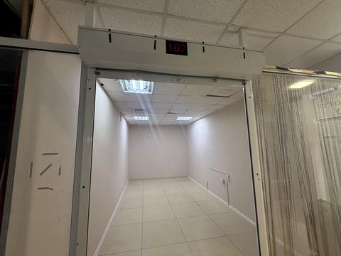 комерційна за адресою Коцюбинського просп., 38а