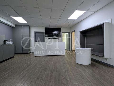 коммерческая по адресу Днепровская набережная ул., 23