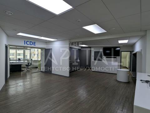 коммерческая по адресу Днепровская набережная ул., 23