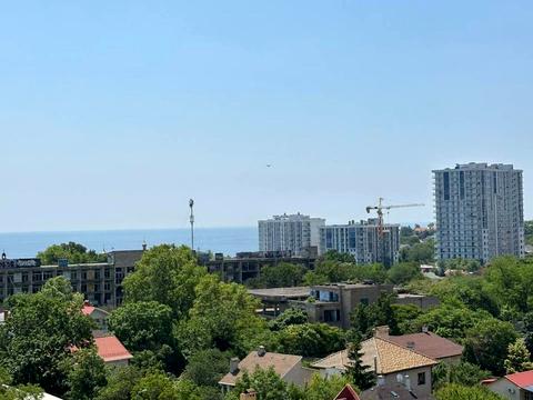 квартира за адресою Новоберегова вул., 12-А