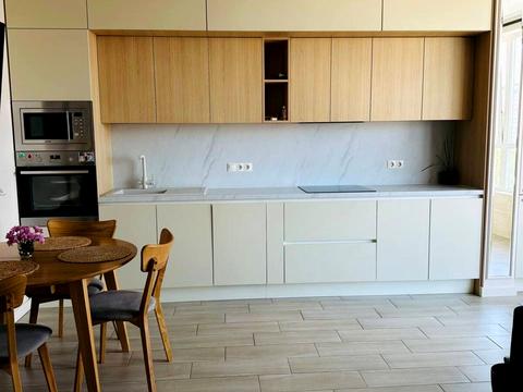 квартира за адресою Новоберегова вул., 12-А