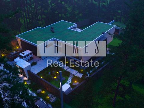 будинок за адресою Квітнева вул.