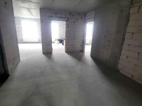 квартира по адресу Елены Телиги ул., 25