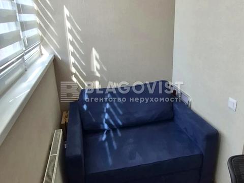 квартира по адресу Софии Русовой ул., 3