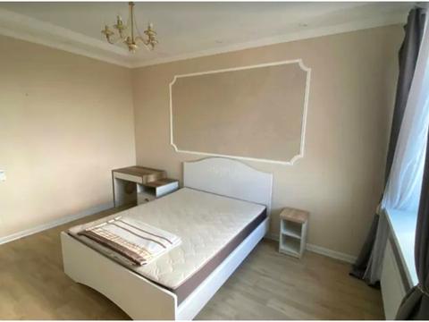 квартира за адресою Кирило-Мефодіївська вул., 2