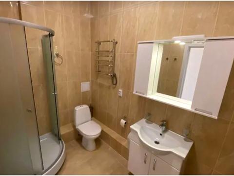 квартира за адресою Кирило-Мефодіївська вул., 2