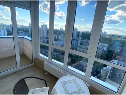 квартира за адресою Кирило-Мефодіївська вул., 2