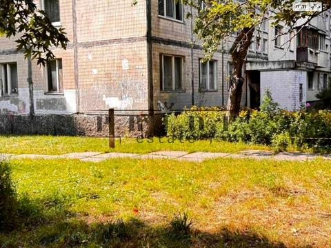 комерційна за адресою Олега Мудрака вул. (Генерала Наумова), 37-А