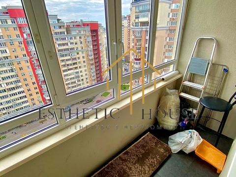 квартира за адресою Київ, Юлії Здановської вул. (Ломоносова), 46/1