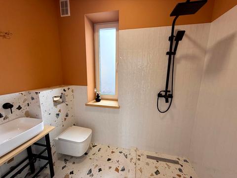 дом по адресу 5-й  Леоніда Каденюка пер. (5-й  Комарова), 3