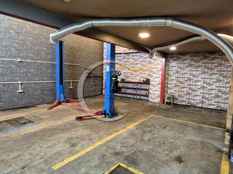 коммерческая по адресу Науки просп., 12