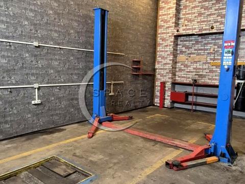 коммерческая по адресу Науки просп., 12