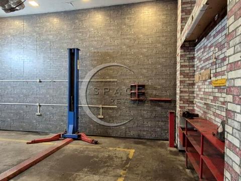 коммерческая по адресу Науки просп., 12