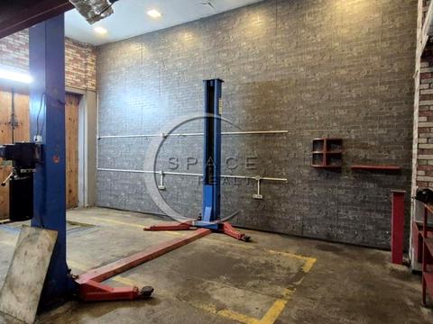 коммерческая по адресу Науки просп., 12