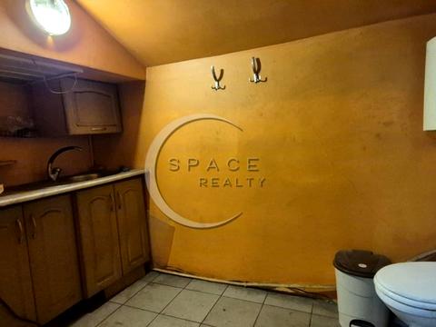 коммерческая по адресу Науки просп., 12