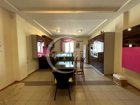 коммерческая по адресу с. Вита-почтовая, Віта-поштова, 12