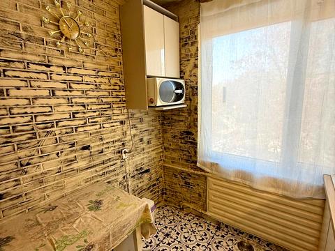 квартира за адресою Космонавтів вул., 8