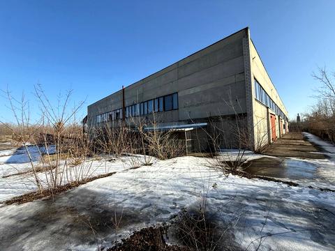 комерційна за адресою Залізнична вул., 15