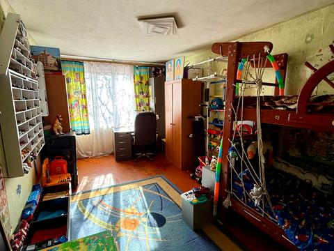 квартира за адресою Космонавтів вул., 8