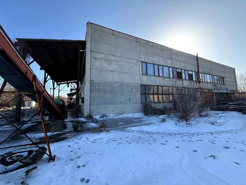 комерційна за адресою Залізнична вул., 15