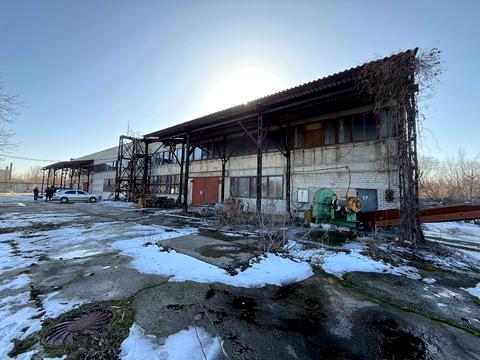 комерційна за адресою Залізнична вул., 15