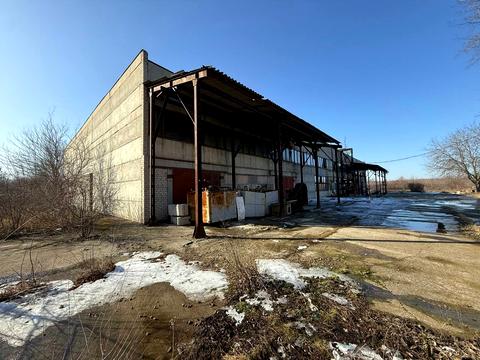 комерційна за адресою Залізнична вул., 15