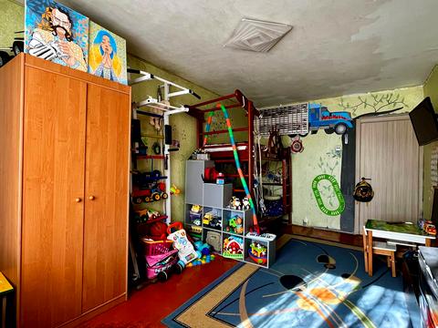 квартира за адресою Космонавтів вул., 8