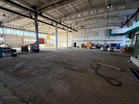 комерційна за адресою Залізнична вул., 15