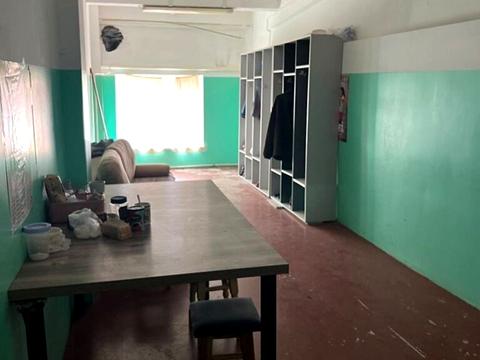 комерційна за адресою Тернопільська вул., 15