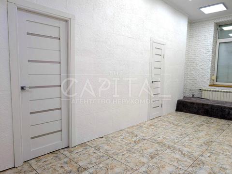 коммерческая по адресу Миколы Бажана просп., 14