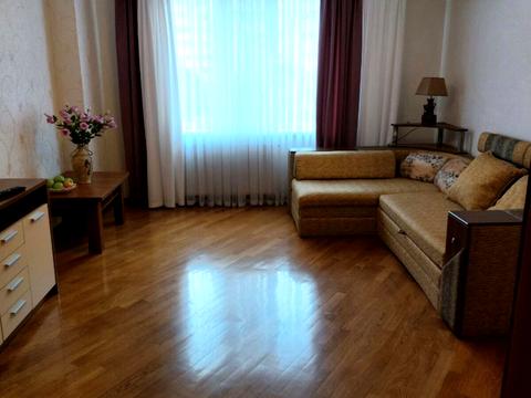 квартира за адресою Академіка Сахарова вул., 36