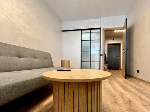 квартира за адресою Лісова вул., 42-Б