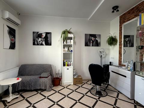 коммерческая по адресу Гетмана Сагайдачного ул., 30/1