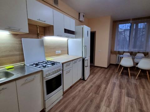 квартира за адресою Незалежної України вул. (40 років Радянської України), 36