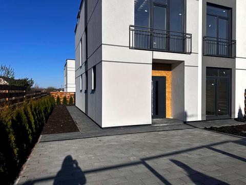 будинок за адресою Дорошенка