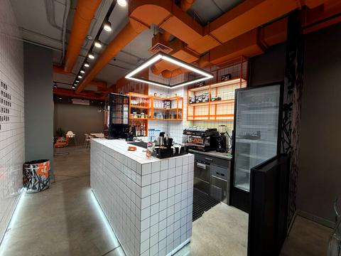 коммерческая по адресу Гурия Бухало ул. (6-та Гвардійська), 13