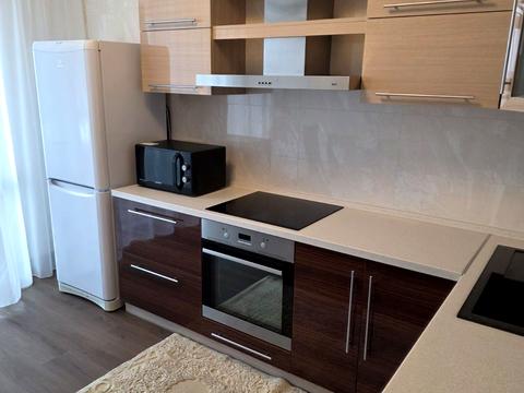 квартира за адресою Академіка Глушкова просп., 9-Г