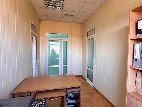 комерційна за адресою Галицька вул., 40