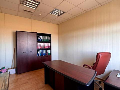 комерційна за адресою Галицька вул., 40