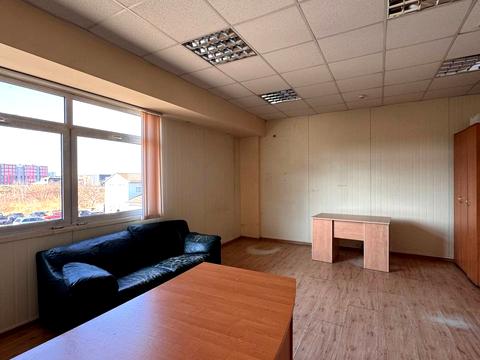 комерційна за адресою Галицька вул., 40