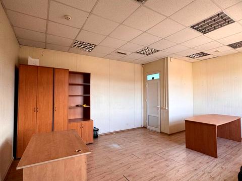 комерційна за адресою Галицька вул., 40