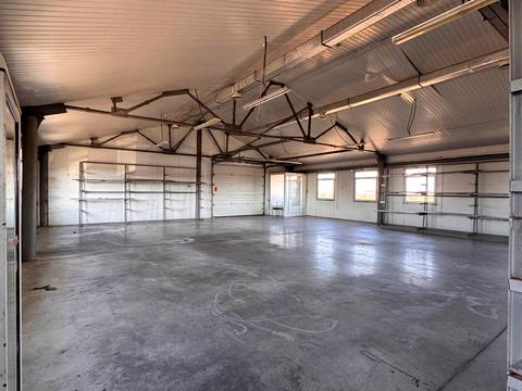 комерційна за адресою Галицька вул., 40