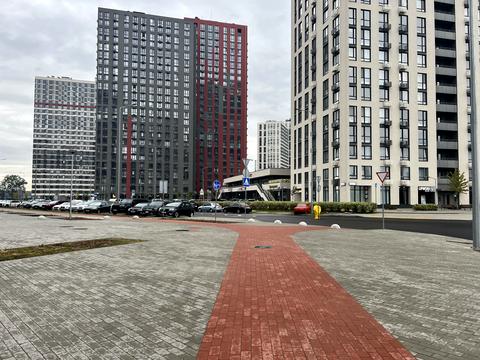 квартира по адресу Олександра Олеся ул., (Будинок 10.7)