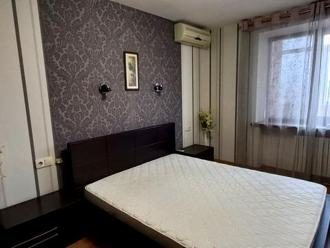 квартира за адресою Володимира Антоновича вул. (Свердлова), 4