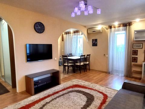 квартира за адресою Володимира Антоновича вул. (Свердлова), 4