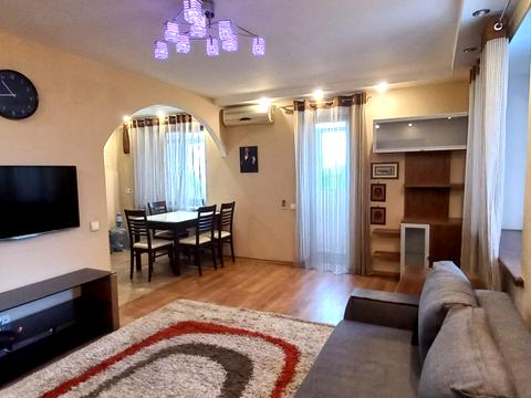 квартира за адресою Володимира Антоновича вул. (Свердлова), 4