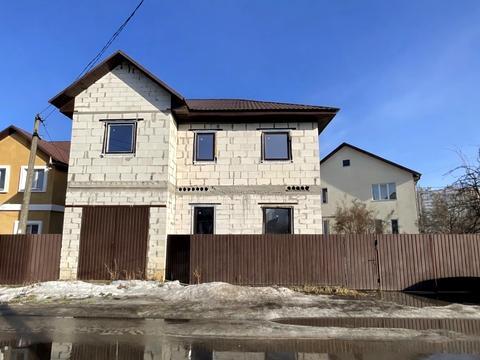 будинок за адресою Набережна