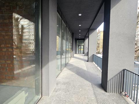 комерційна за адресою Шолуденка вул., 30