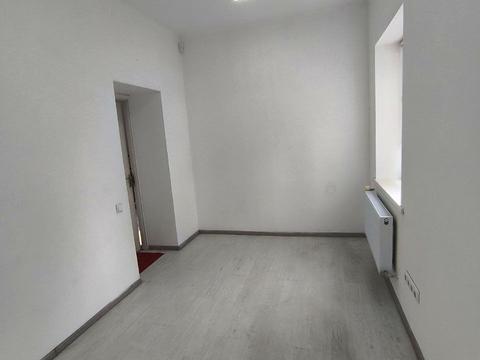 комерційна за адресою Івана Федорова вул., 31