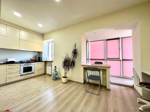 квартира по адресу Князя Владимира Великого ул. (Плеханова), 7